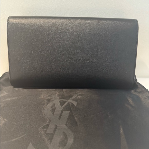 YSL Clutch - Picture 2 of 10